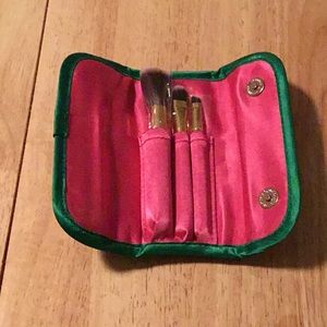 Lilly Pulitzer Makeup Brushes